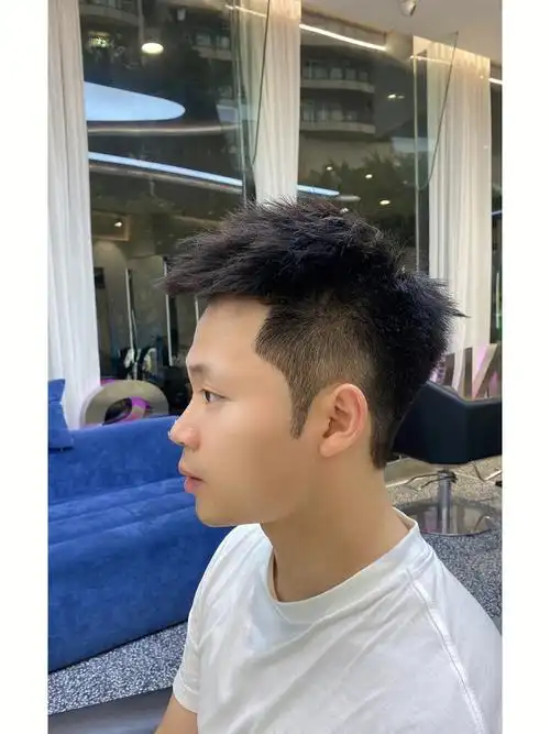 男士发型锡纸烫