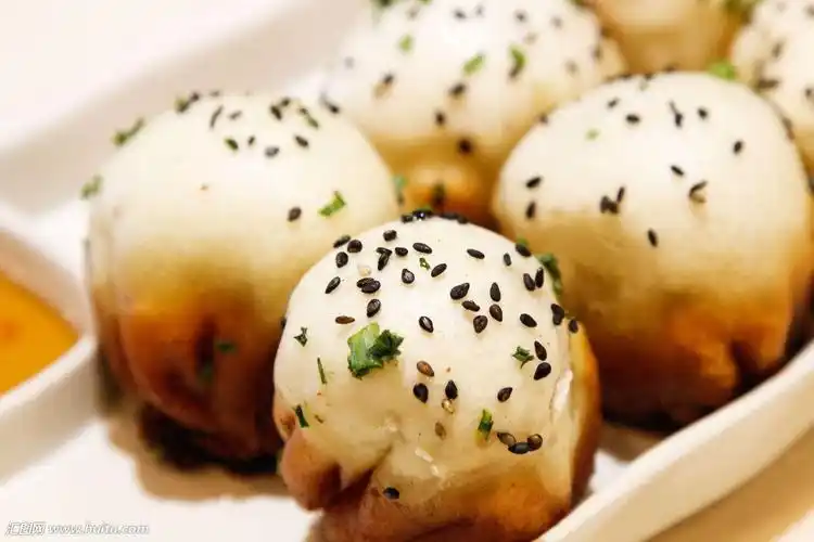 藁城信誉楼一楼层好商品推荐上海美食,上海禾记生煎包(42) - 美篇