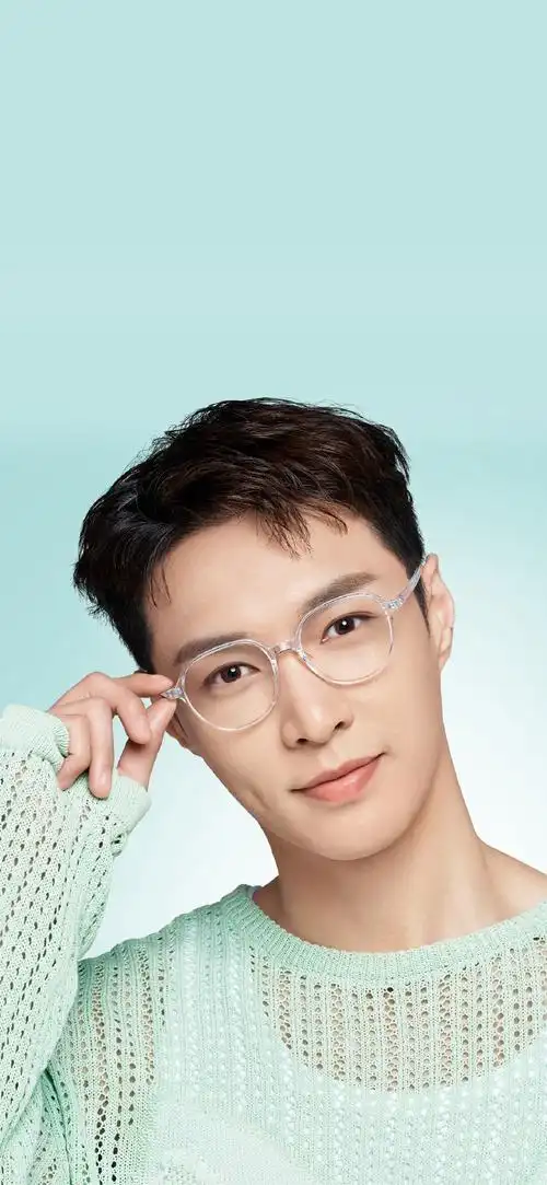 张艺兴施洛华全球代言人##施洛华舒适体感眼镜