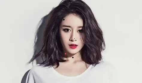 女人身上5颗巨富痣 大富大贵的暗藏痣图片_奇库网