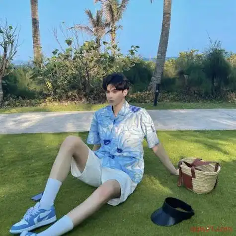 帅哥头像同一个人的帅气照片-男生头像 - 壁纸之家