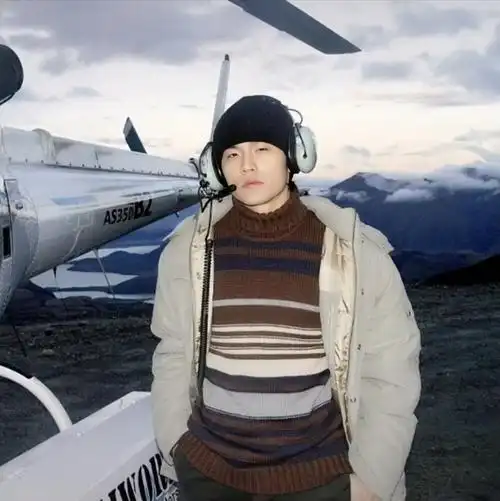 男生头像周杰伦