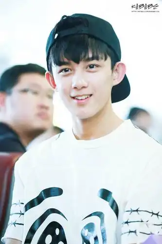 吴磊,尚好的青春遇见你