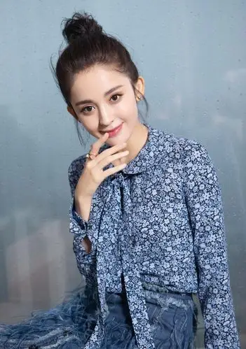 古力娜扎是怎么出道的?