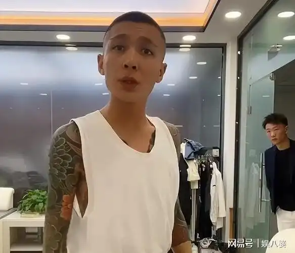 宏楠钓鱼触电身亡2年后母亲向供电公司索赔121w评论一边倒