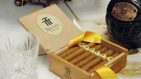 世界十大最奢侈最昂贵的香烟(图),60万一盒,中国一种烟排名第十_生活