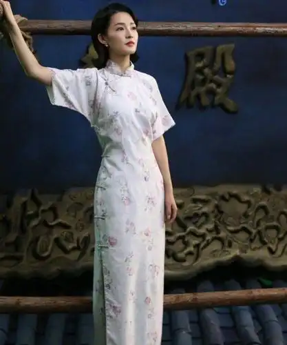 23年前的周迅太清纯穿民国服饰扮演林徽因腹有诗书气自华