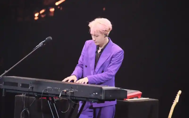 【张艺兴】231104 南京演唱会现编现唱《唤》原创音乐制作人太牛啦!