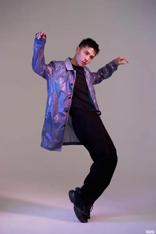 欢娱影视演员洪尧size潮流生活大片今日发布