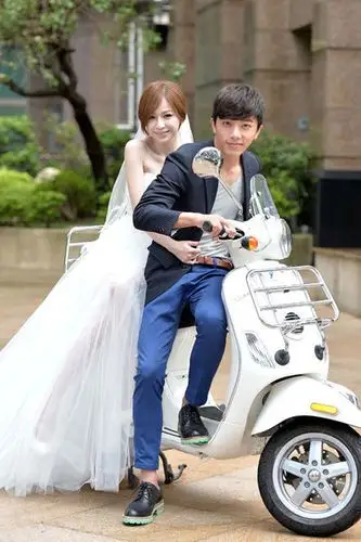 展开全部 这两张可以吗?王心凌没有结婚,图片是幸福选择题的剧照