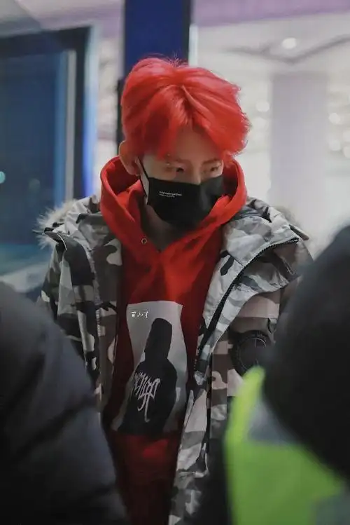 小鬼王琳凯[超话]