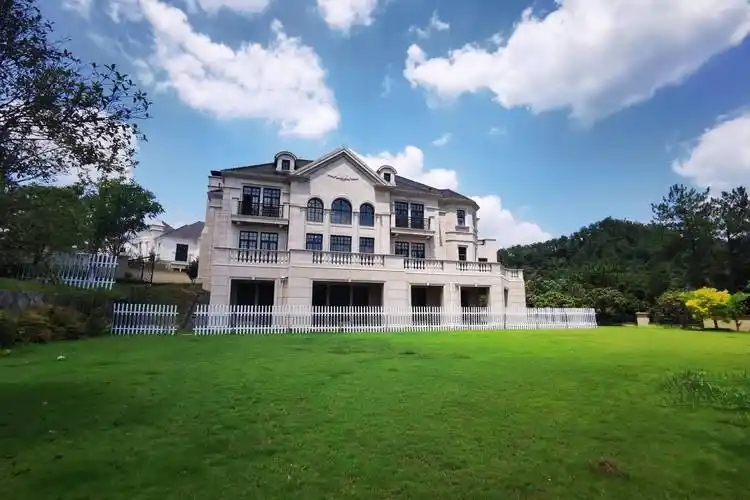 杭州法式庄园别墅,独栋,花园3亩地