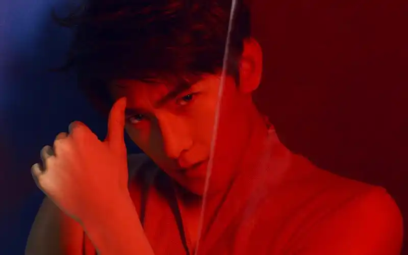 杨洋 帅气宽屏壁纸壁纸图片