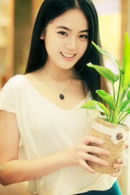 爱笑的女生最美丽