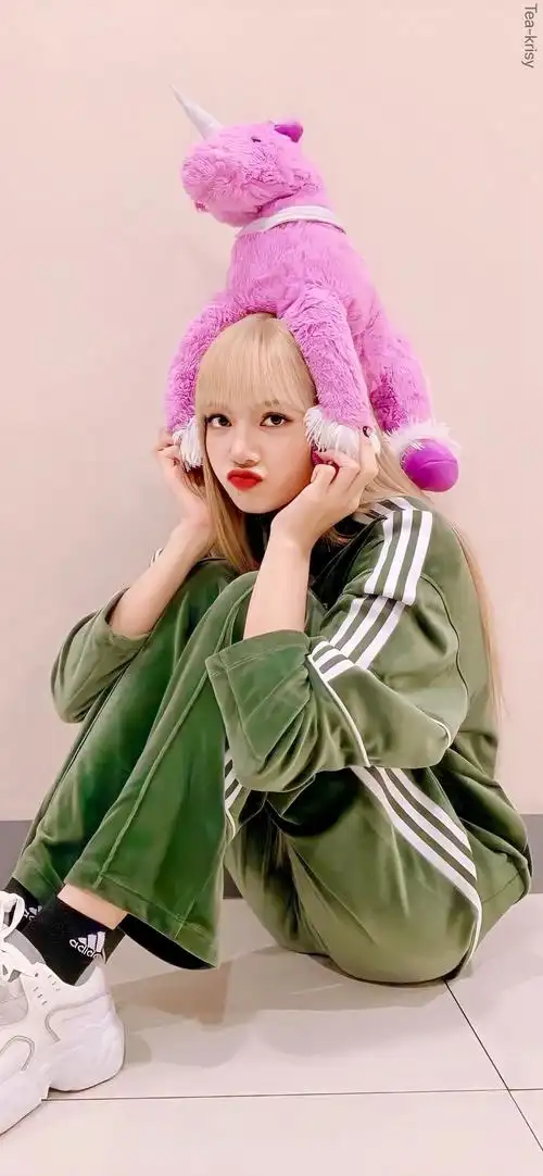 lisa绝美壁纸? - 知乎