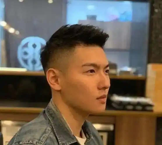 男生今年试试这些流行短发,干净又利落又有型_发型_头发_造型