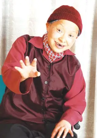 宋丹丹蔡明豪宅pk