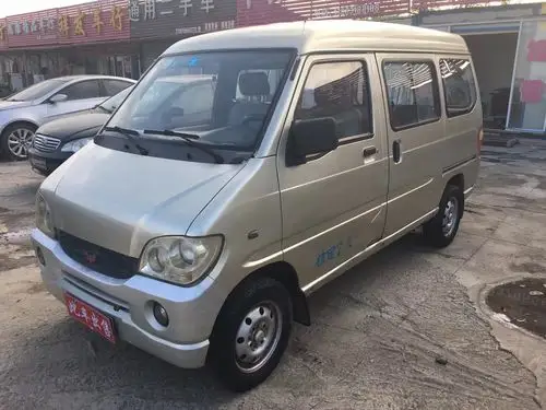 3000出台五菱面包车