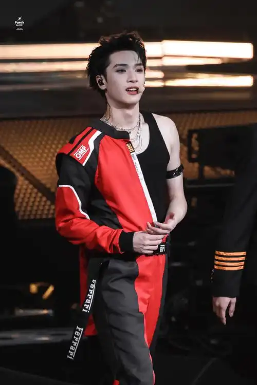 严浩翔叁重楼暨出道四周年演唱会