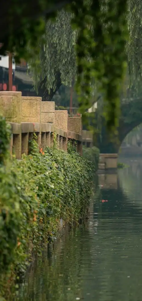 烟雨江南风景手机壁纸_唯美江南美景手机壁纸_三千图片网
