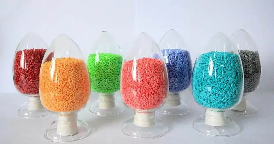 染色造粒一次性完成,简化客户塑料制品的生产工艺流