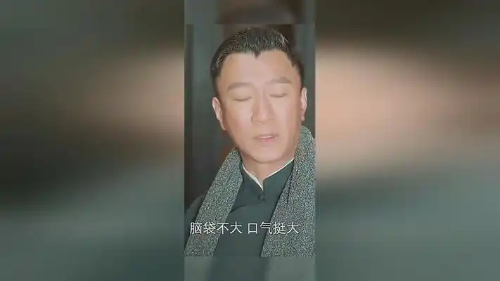 孙红雷自带大哥范,一身军装出场,气场霸气侧漏!