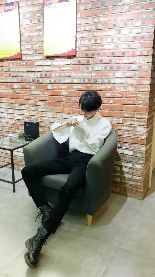 马嘉祺快99视频只有我一个人觉得马嘉祺腿很长嘛?