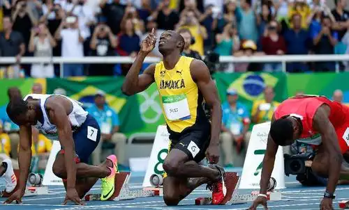 田径男子100米预赛:博尔特晋级半决赛