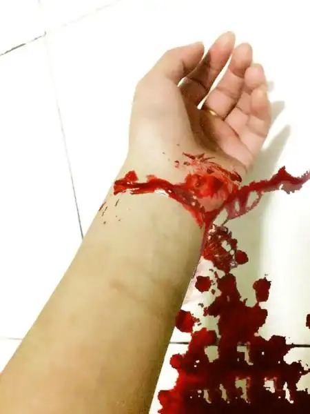 让前妻感动到哭的留言 天天让媳妇为自己哭的男人是不是很失败?