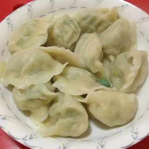 喵厨_做的家常三鲜饺子