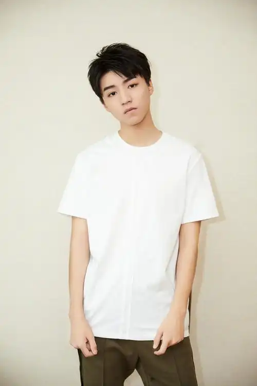 王俊凯 20170628《我想和你唱》录制