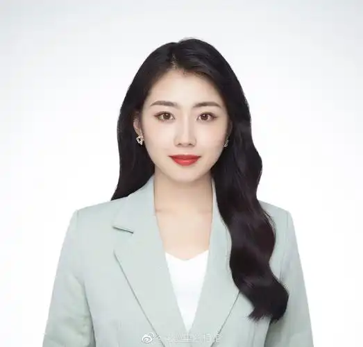 漂亮的证件照是搞定工作的第一步花漫里照相馆证件照