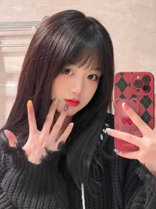 中长发好学生气梦回18岁嘻嘻