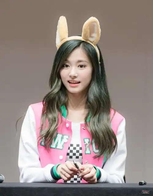 周子瑜 tzuyu