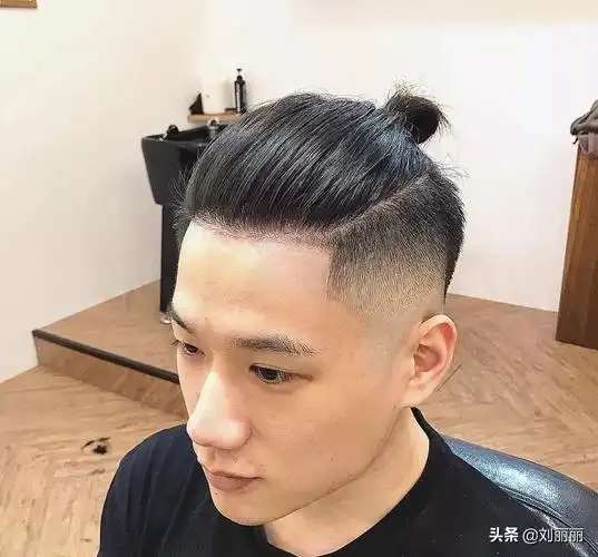 男胖人适合的发型图片男士胖人适合什么发型图片