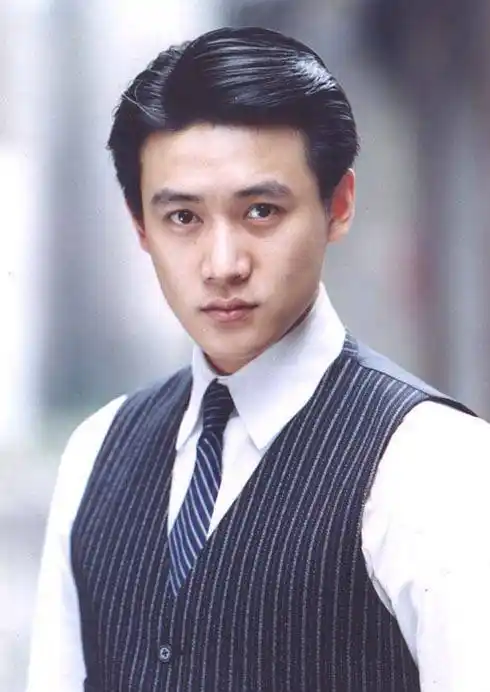 像雾像雨又像风李英奇,李英奇扮演者陆毅,李英奇是谁演的-千悦网