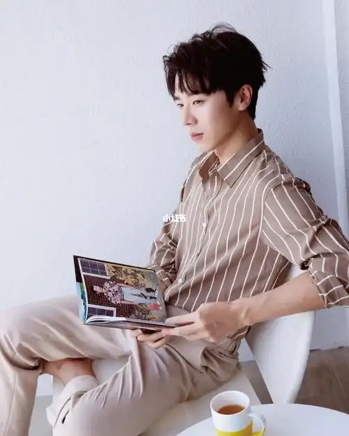 傅爷一笑生si难料