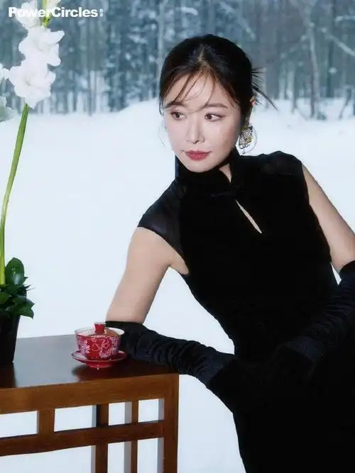 林心如最新写真 白雪氛围感十足_网易订阅