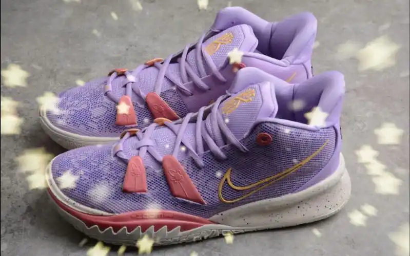 耐克nike kyrie 7 daughters 欧文紫色薰衣草篮球鞋货号cq9327-501