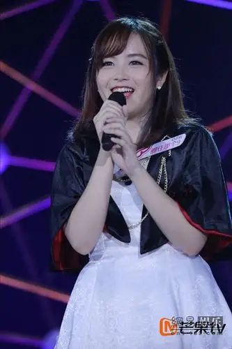 宅男女神圈9晋级百强 高萌二次元冲击超女舞台|超级女声2016_网易娱乐