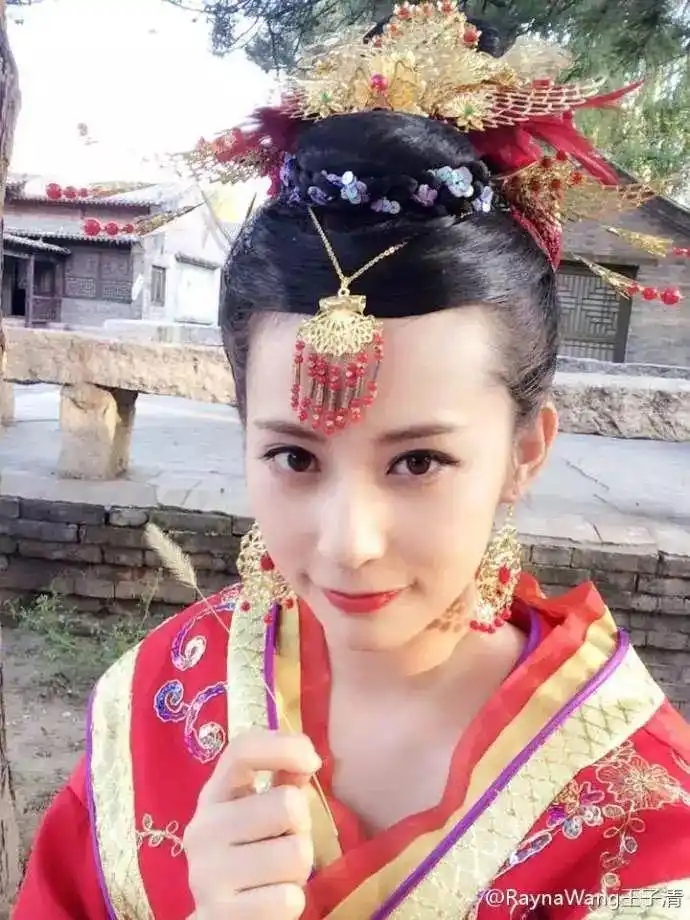 听说穿校服的女神都是直男杀手,王子清告诉你不存在的!