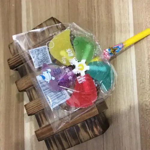 小蓝人风车软糖果汁大风车造型棒棒糖彩色水果味40g