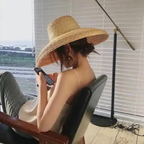 气质出众唯美女生头像,让你一眼就心动的女头