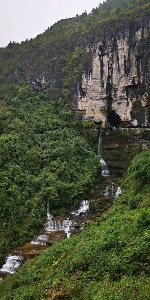 贵州贵定县巩固乡腊利寨梯田
