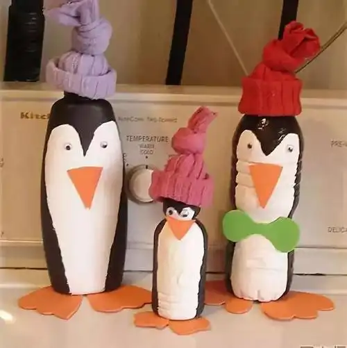 平时视频喝水喝饮料的塑料瓶子,根据瓶子不同的形状,矿泉水瓶手工船