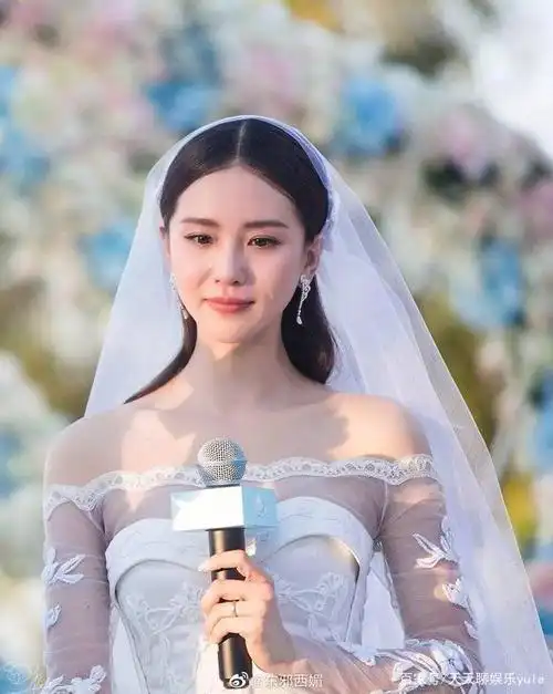 看了这么多明星的结婚照,只有刘诗诗的让我眼前一亮