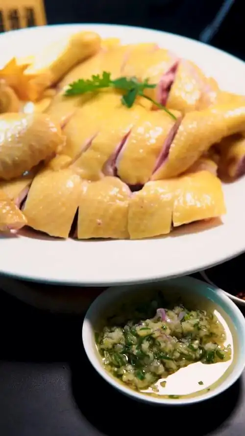 烧腊培训#满天红烧腊i烧腊培训,分享广东白切鸡摆盘-度小视