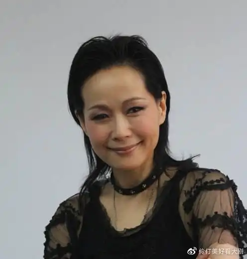 《新白娘子传奇》主演赵雅芝叶童,命运如此不同