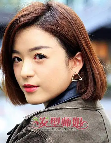 修颜长刘海中长短发 轻熟气质显出来