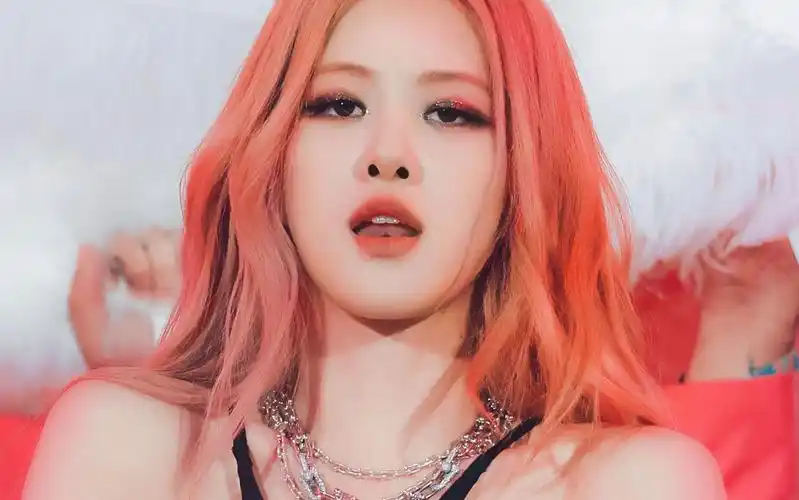 好绝!不愧是主唱 这段转音超好听～不断循环中【科切拉rose朴彩英】